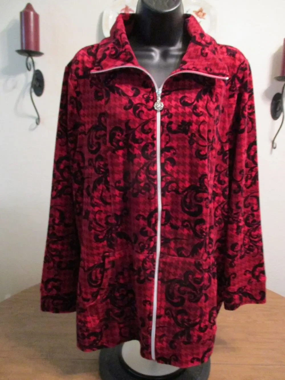 CATHERINES RED BLACK VELOUR ZIP UP FLEECE JACKET SIZE 1X